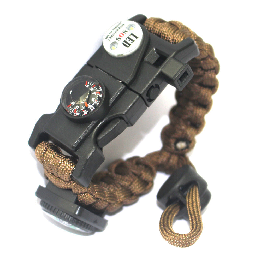 Paracord Bracelet with Fire Starter — Adventure Gear You'll Actually Wear
