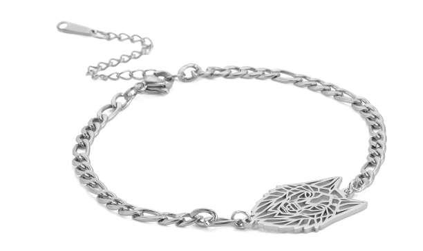 Hollow Wolf Head Pendant Figaro Chain Bracelet