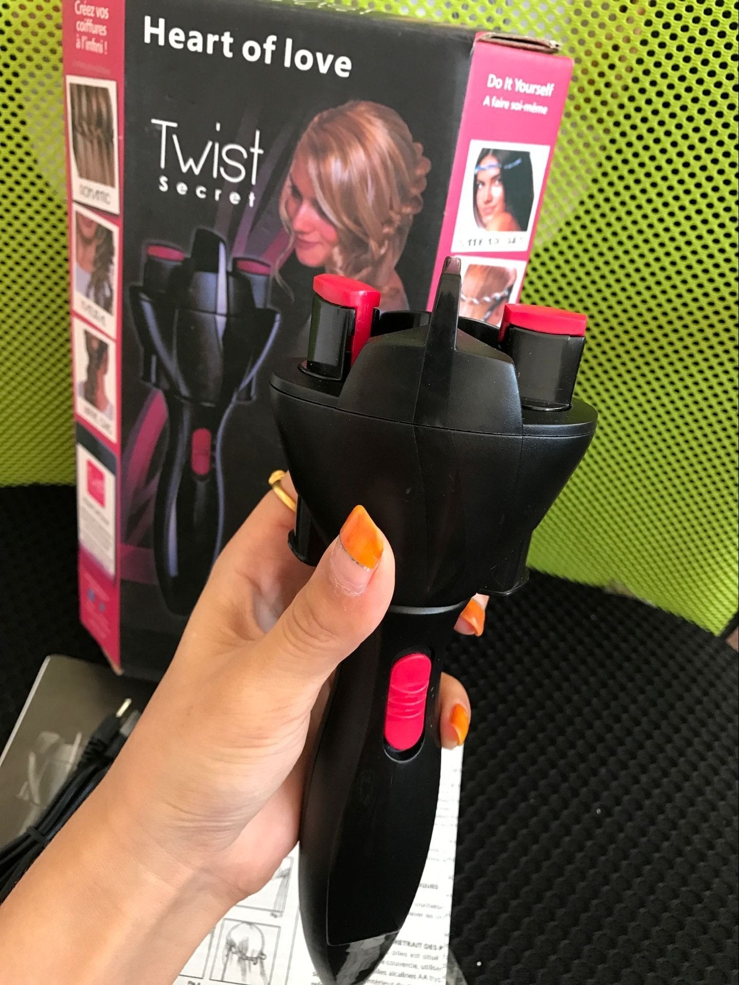 Automatic Hair Braider — Salon Braids at Home in 3 Steps
