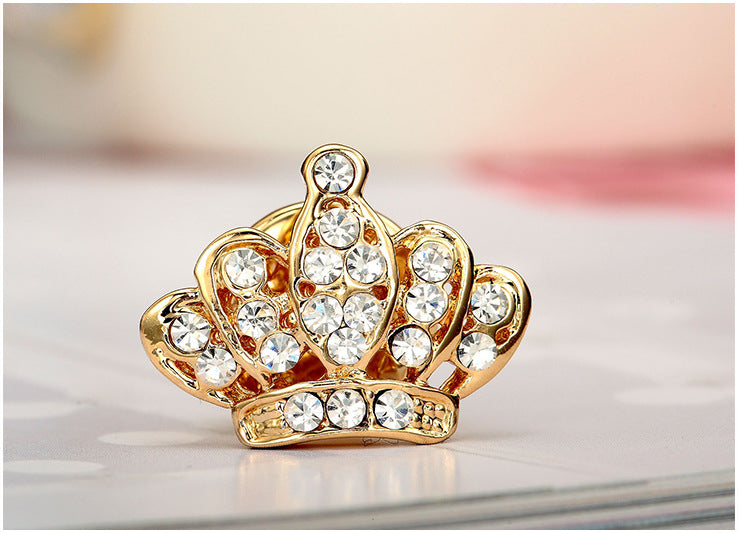 Crown Crystal Lapel Pin — Regal Style, Everyday Wear