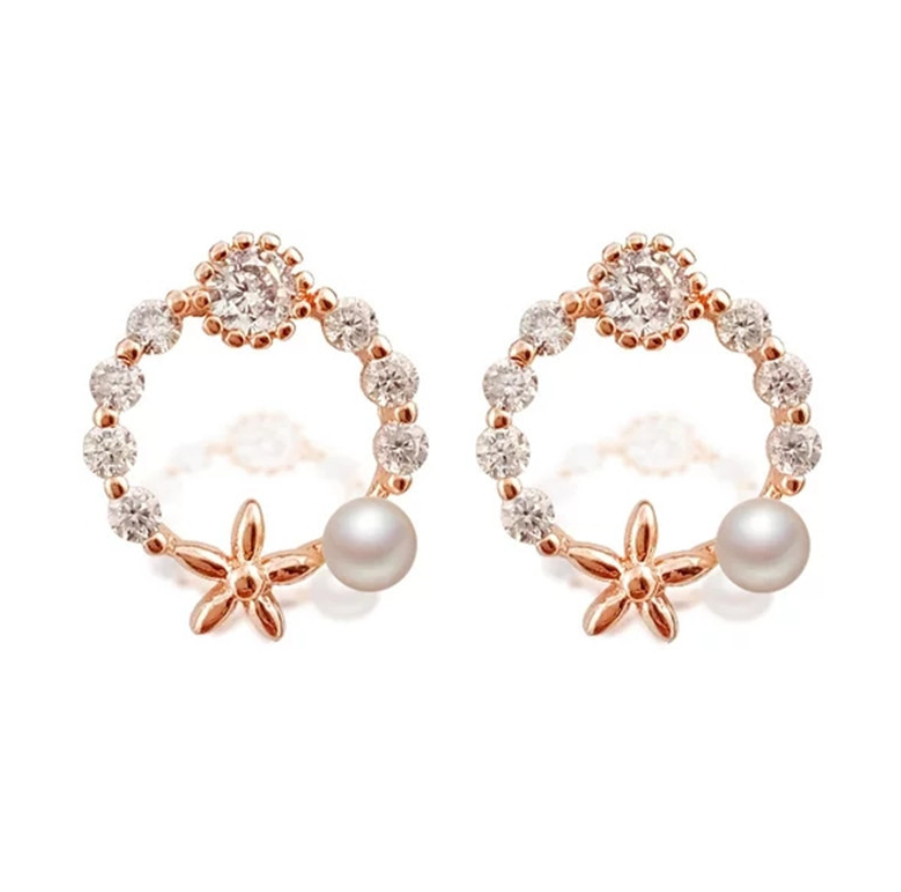 Flower Stud Earrings — Delicate, Gold or Silver, Always Pretty