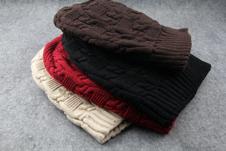 Cable Knit Slouchy Beanie — Classic Texture, Everyday Warmth