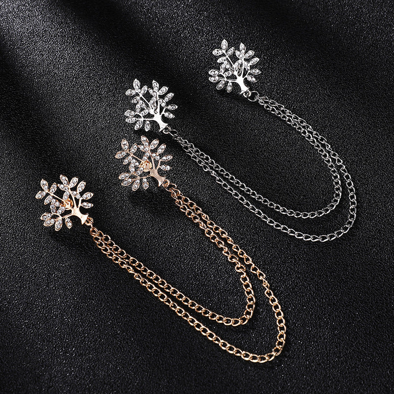 Chain Collar Pin — Sharp Detail for Shirts and Suits