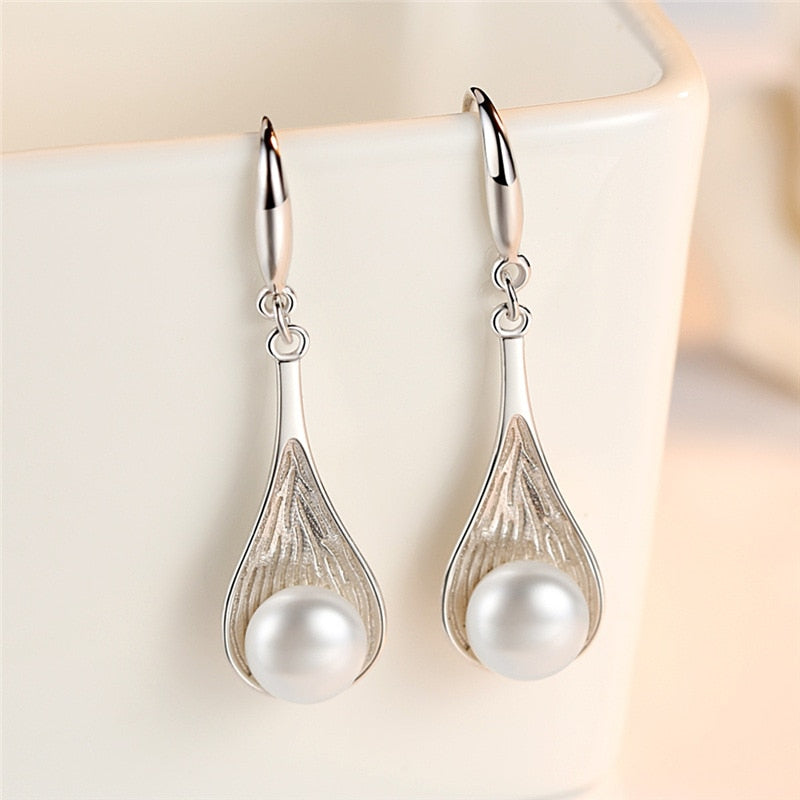 Pearl Pipa Drop Earrings — Minimalist Elegance That Gets Compliments