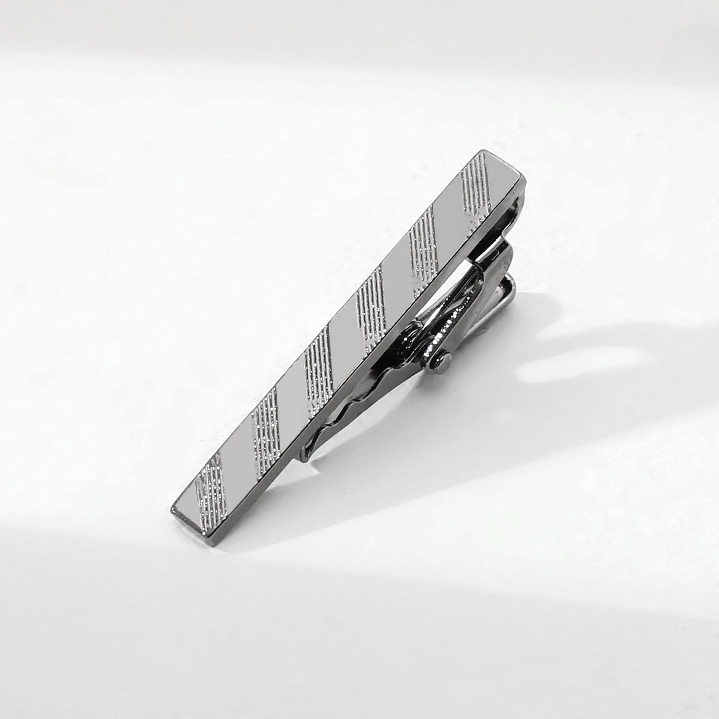 Short Men's Tie Clip — 4.5cm, 19 Styles