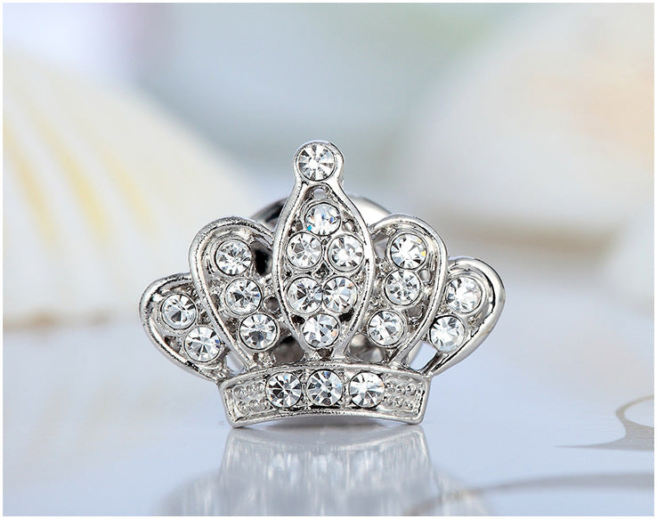 Crown Crystal Lapel Pin — Regal Style, Everyday Wear